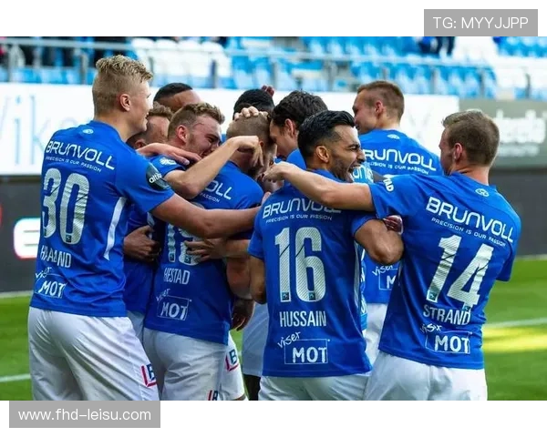 富勒姆2-1桑德兰,农场主主场对升班马三连胜 富勒姆2-1桑德兰,农场主主场对升班马三连胜